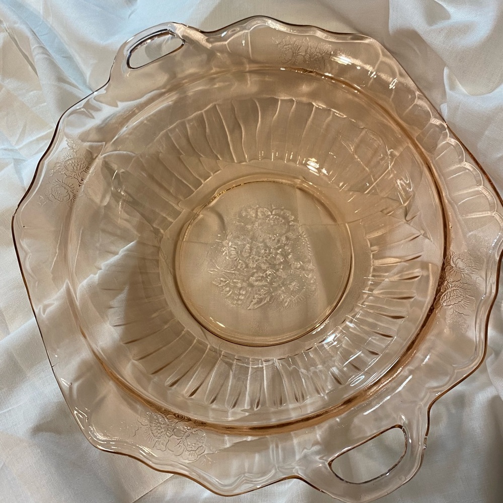 Antique Pink Depression Glass serving Bowl